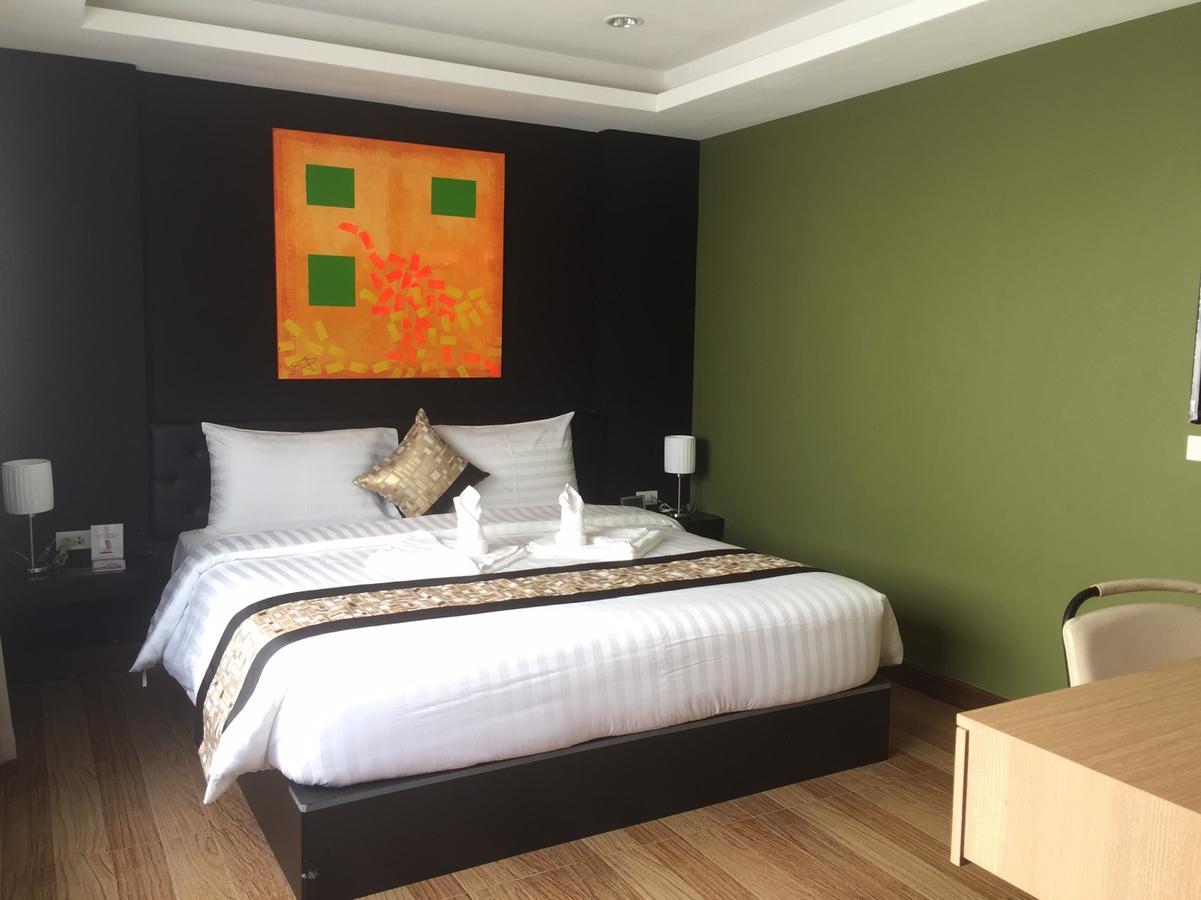 Rock Hotel Bangkok Exterior photo