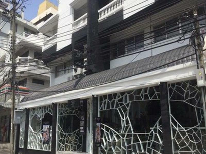 Rock Hotel Bangkok Exterior photo